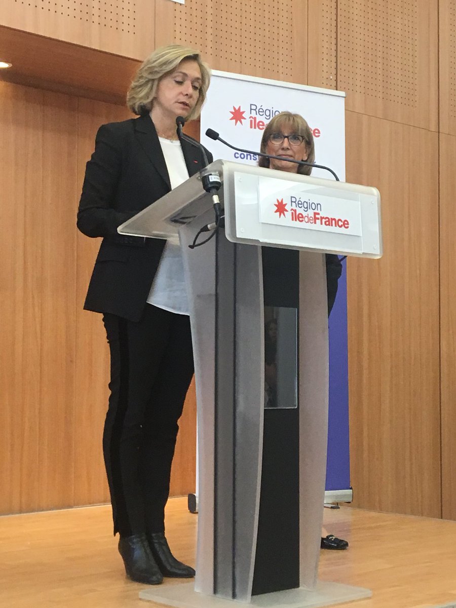 #smartidf c’est parti ! La plateforme de services est disponible smartidf.services/fr