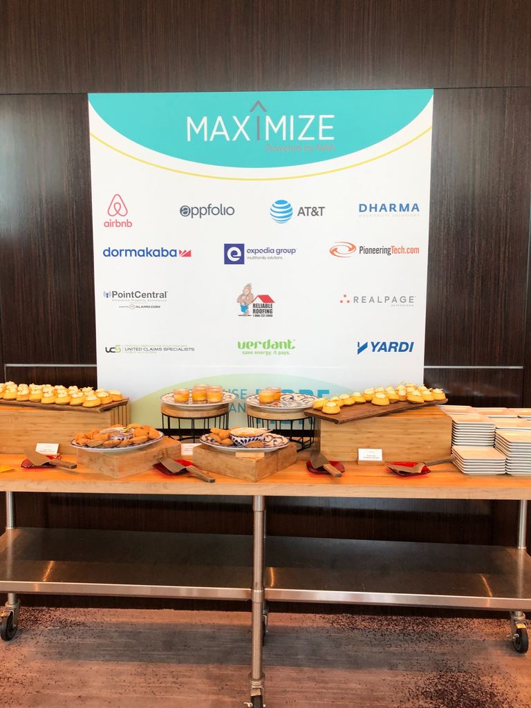 apartmentjet's tweet photo. What a great time we had at the MFE and Maximize conferences over the last three weeks. @NAAhq @MFEmagazine https://t.co/tzd6lDvV2W