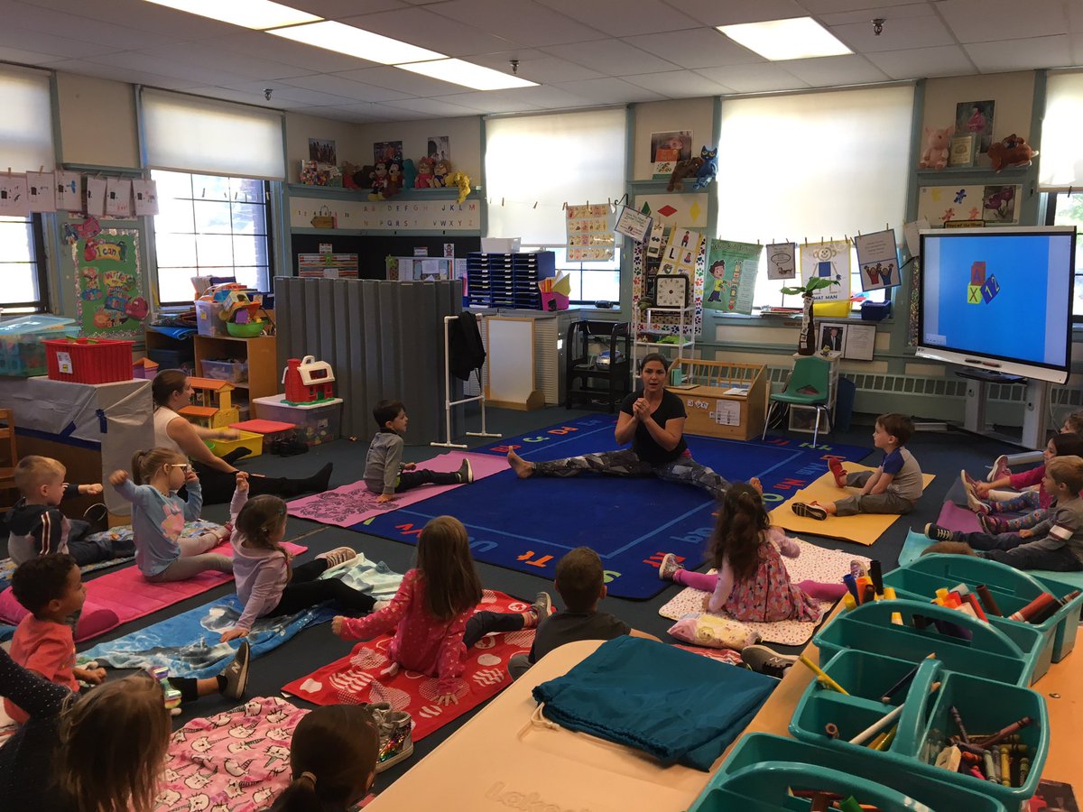 Starting our Tuesday with calming yoga ! <a href="/kpoissonbbc/">Kristen Poisson</a> <a href="/kcrebasehps/">Karen Crebase</a>
