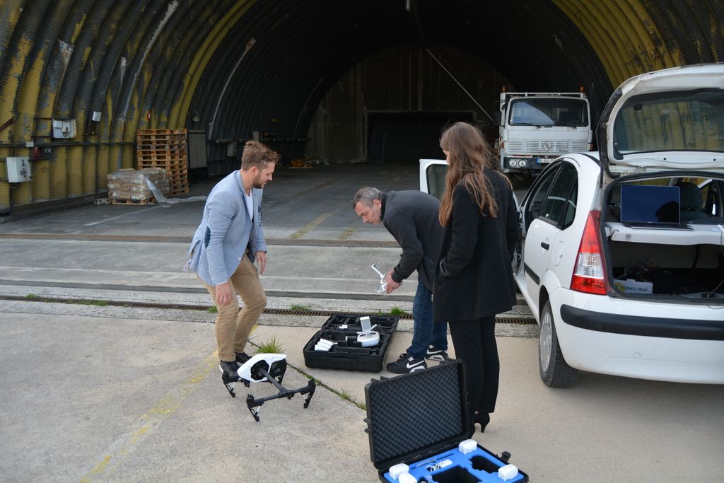 Artechdrone tweet media