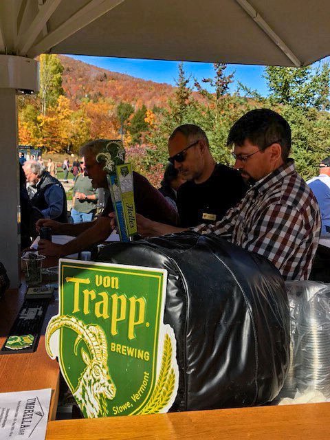 vonTrappBrewing's tweet photo. You know it was a good weekend when you can look back and say, " Now that was fun, let's do it again!" #oktoberfestseason #fallfestivals #sugarbush #vermont #skiresorts #vTLagers #springwaterlagers #drinkcraft #drinklager #drinkresponsibly @Sugarbush_VT @FarrellDistVT https://t.co/Vr8swe0C66