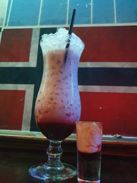 NordicBar's tweet image. Halloween is on the horizon!

Check out our specially designed 'Dragon Blood' cocktail! 🍹

It's frightfully good 😍
.
.
.
.
#HalloweenCountdown #Halloween #NordicBar #drinks #cocktails #cocktail #drinks #TuesdayThoughts #TuesdayMotivation