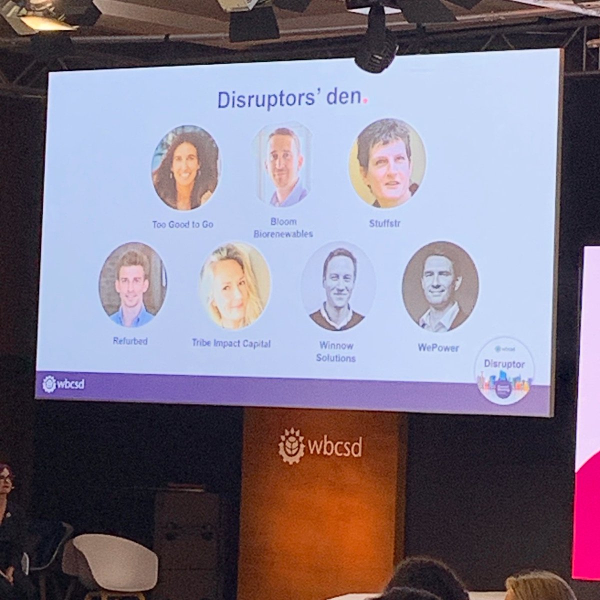 At #CMLisbon19, 7 young #business leaders presented their disruptive sustainable pitches: @TooGoodToGo_UK & @WinnowSolutions on food waste, #BloomBiorenewables on biomass, @WePowerN & @TribeCapital on sustainable finance, @GetStuffstr & #Refurbed on circular economy.