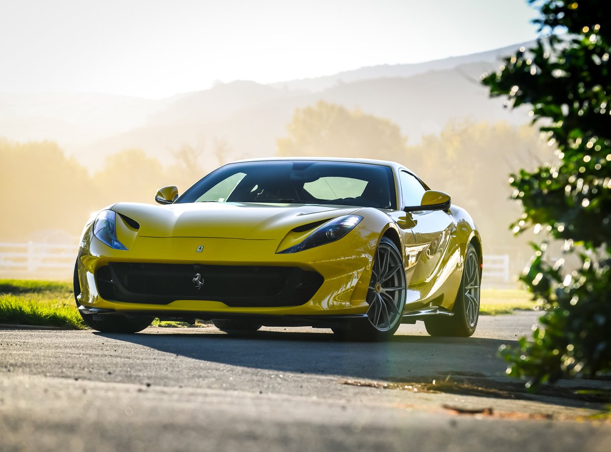 FerrariofSA's tweet photo. A powerful and aggressive shape derived from its classic long hood, short tail, and muscular wheel arches. #812Superfast #Ferrari
#FerrariSA | https://t.co/JrLxp6abtY https://t.co/mnWWFxihOZ