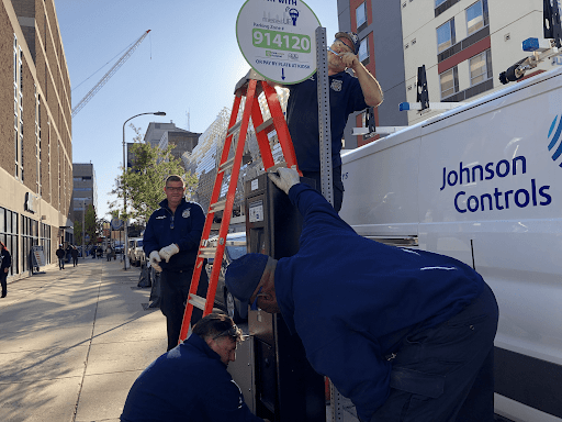 PhilaParking's tweet photo. Today we begin installing our new #PayByPlate Parking kiosks! Get those license plate numbers memorized and check out everything you need to know about the change ➡️ https://t.co/qxOiEbEqVA https://t.co/HLIzGXbs2h