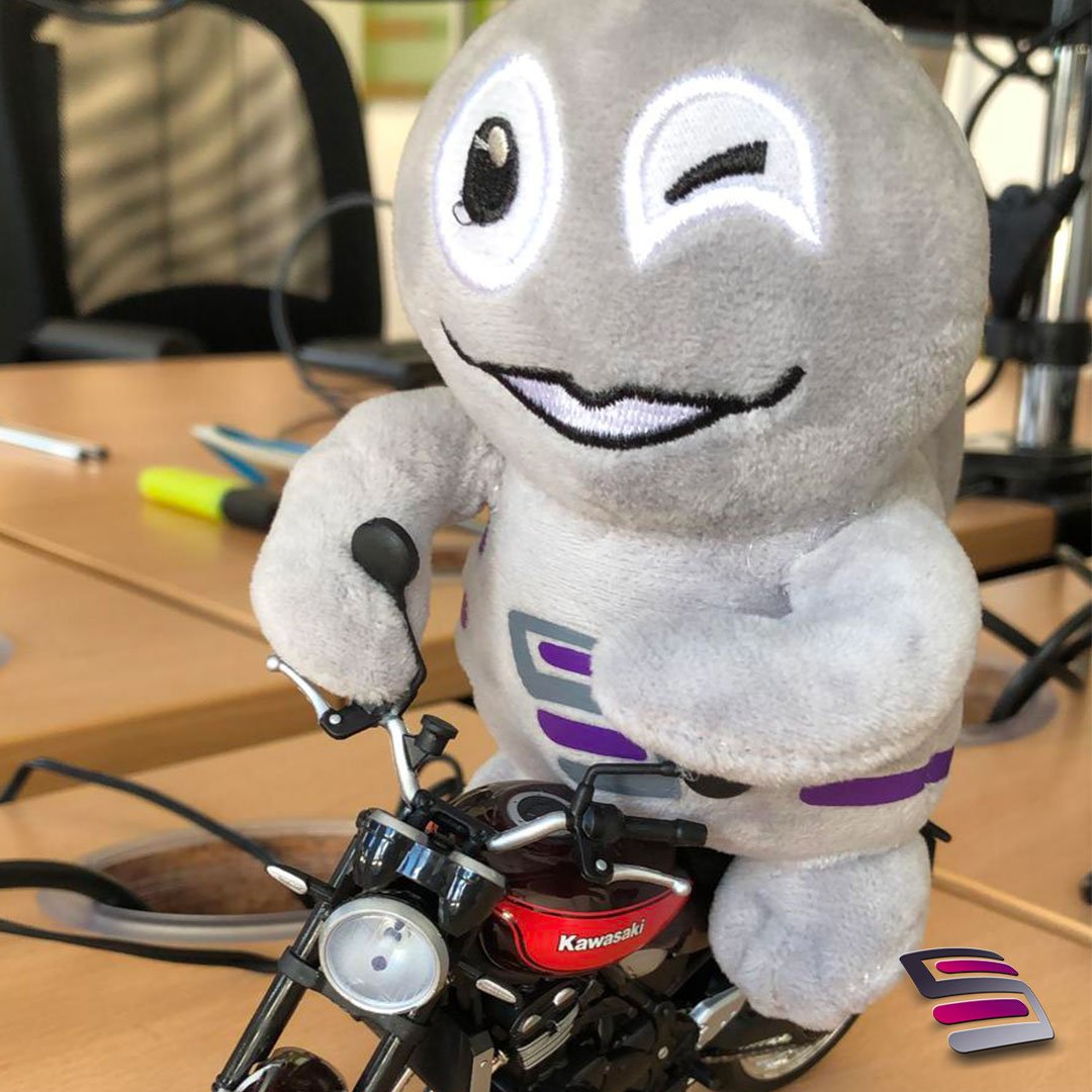 SullyGroup's tweet photo. Camély s'est découvert une nouvelle passion grâce à nos Sully Makers Parisiens ! 😍🏍️ #biker #sullywell #paris #camely #bikerlifestyle @SullyGroup https://t.co/9DlzVzcYGt