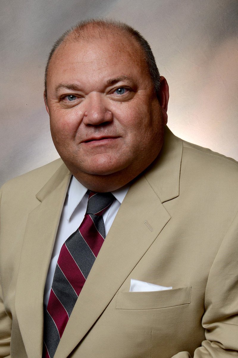 uarkbumpers's tweet photo. Garry McDonald, prof in Dept of #Horticulture, Landscape & #TurfSciences, named Minority Access National Role Model following student nomination: https://t.co/mr5MdxFty7 ๐
#TopProfessors #FavoriteProfessors #RoleModel
#AgFoodLife https://t.co/35pmrP9rT8