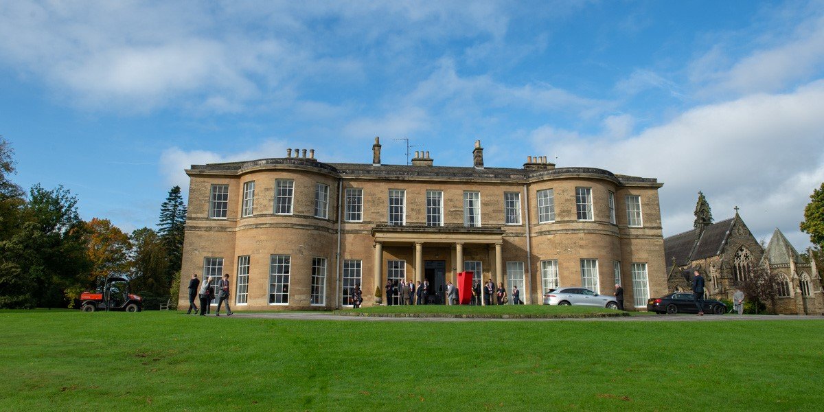 Vanguard_UKAdv's tweet photo. One down, one to go! 

Thank you Harrogate for a fantastic day at our Investment Symposium. We hope that those of you who attended enjoyed the event. 

You can read Robyn Laidlaw's most recent blog on our website here: https://t.co/3tFyWGJWJc #VanguardEvents https://t.co/2Y9XrHgRrZ