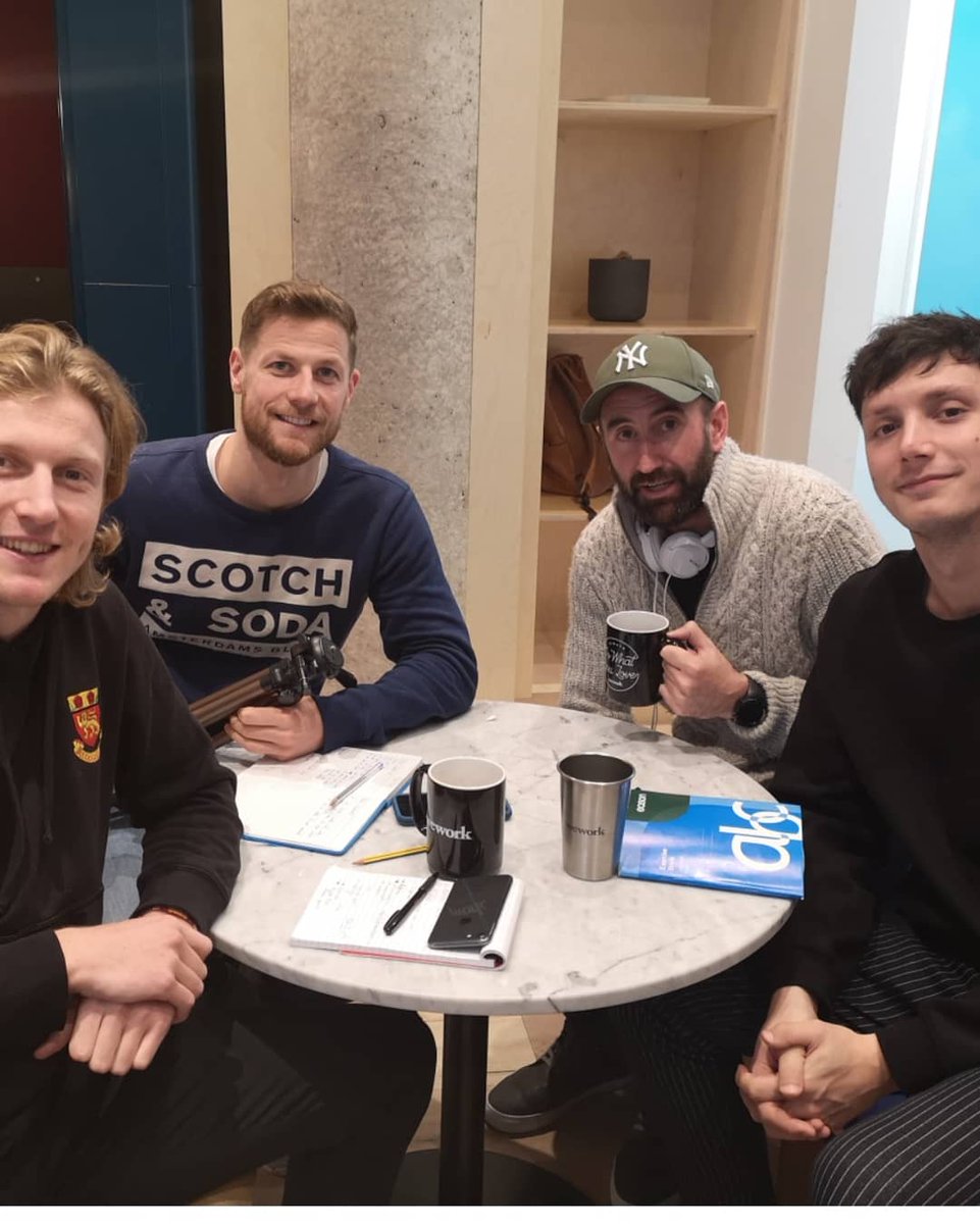 FilmSmartProdu1's tweet image. Out with the team from @fishookapp today to do some 1 on 1 training for shooting your own video. If you want to know what's going on in the city you need to download this app. Great bunch #smartphonevideo #businessgrowth