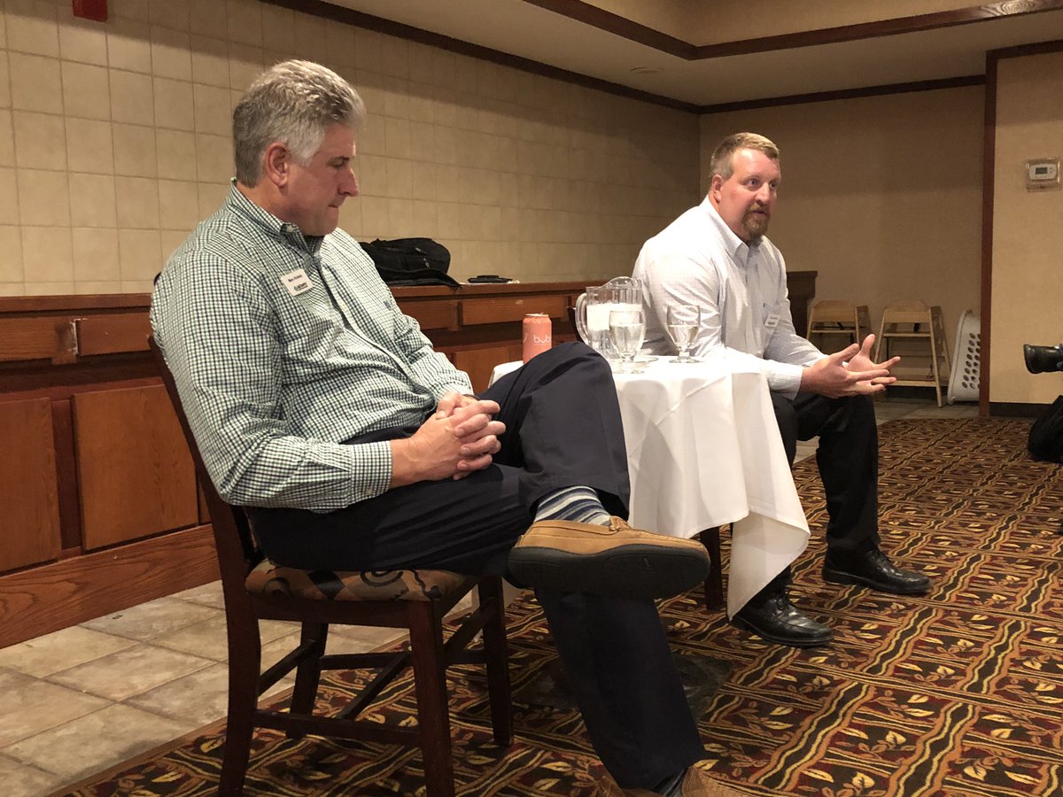 AgCLauraR's tweet image. Great small group breakouts - love the transparency of @AgCountry #AgCRise - ps if you aren’t a part of this co-op you should be!!