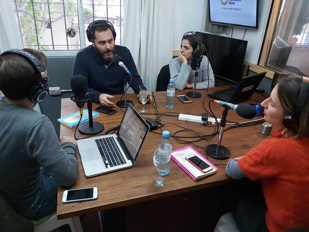 malditasuertefm's tweet photo. "La preocupación ahora pasa por el tipo de dietas informativas que se consumen", @lgalup en #MalditaSuerte⚡️Por https://t.co/fmuOAIdcpD📻 https://t.co/RkzeLakcJH