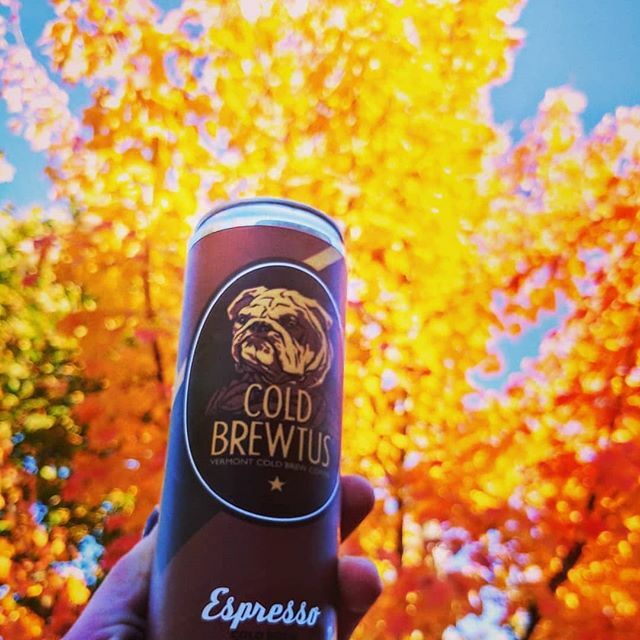 BrewtusRoasting's tweet photo. Perfect Morning!
.
#mountains #fall #Vermont #newengland #Stowe #vermonting #morningmotivation #coldbrew #bulldog #nitro #coldbrewtus @vontrappbrewing #esspresso #cafe #java @brewtusroasting
Reposted from @coldbrewtus https://t.co/dBAVk2J4z9 https://t.co/j2XDQt8Kue