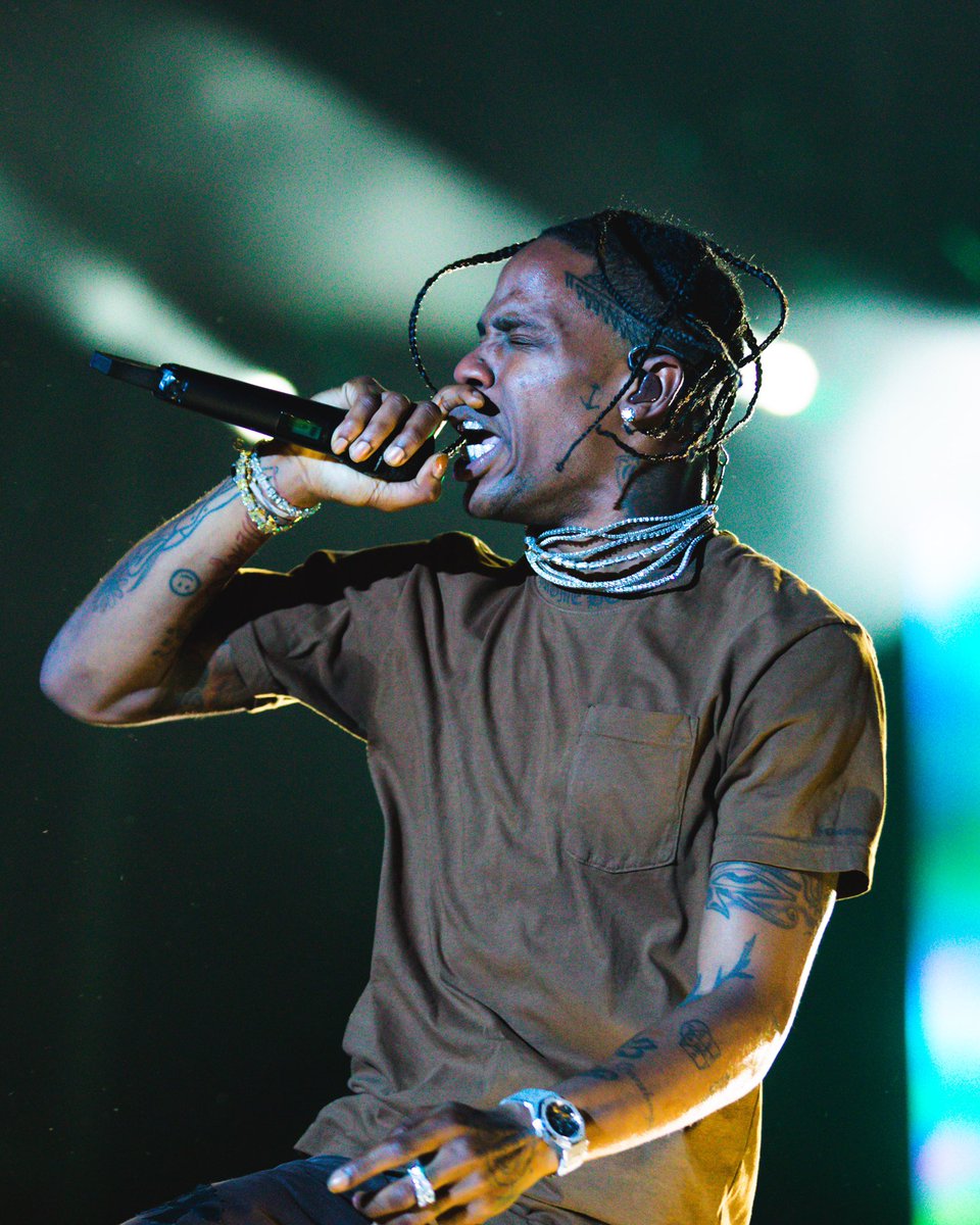 kdxcreative's tweet photo. Travis Scott at @RollingLoud NYC https://t.co/dXcU0VNsNQ