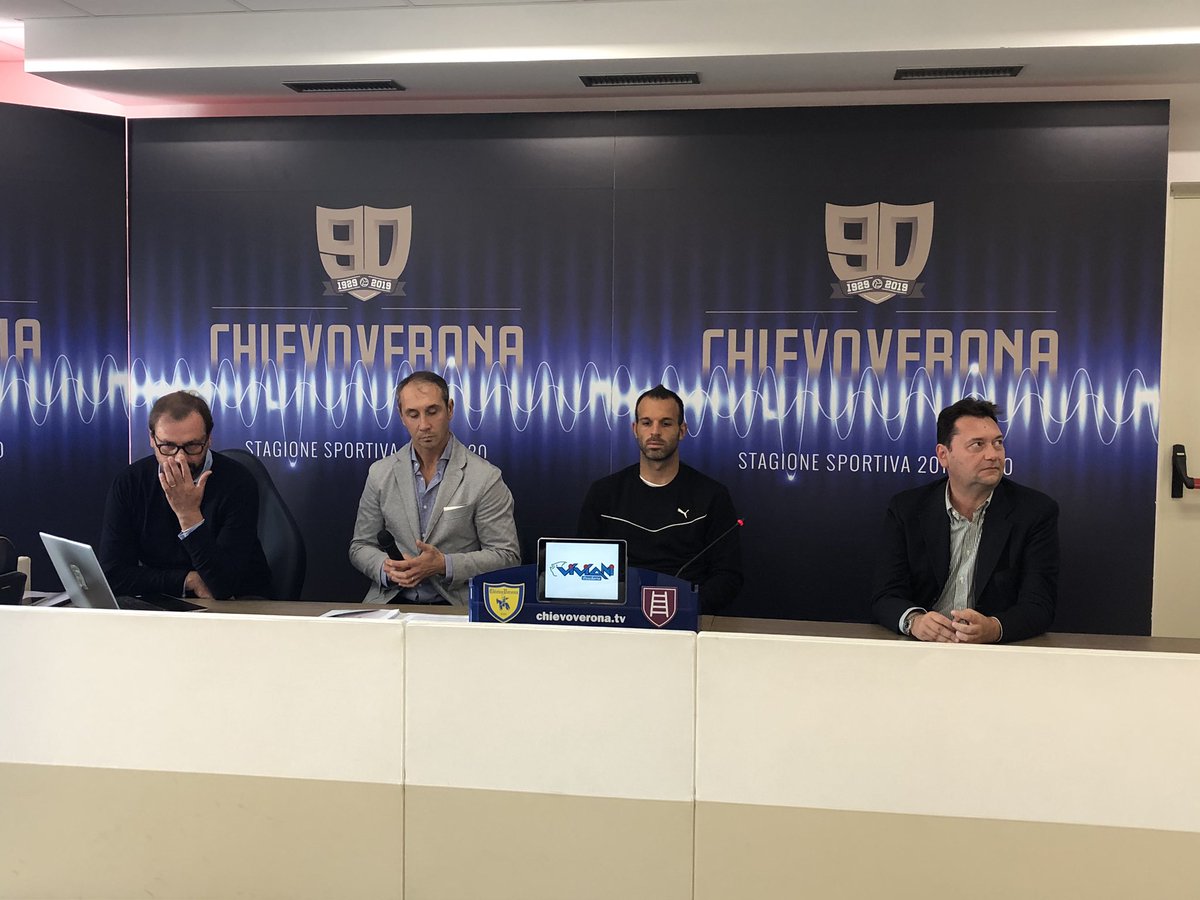 assocalciatori's tweet image. ⚽️ Iniziata la nuova stagione di #IntegrityTour assieme a @Lega_B e @creditosportivo❗️
Oggi a #Veronello con Prima Squadra, Primavera e U17 del @ACChievoVerona 🔶🔷