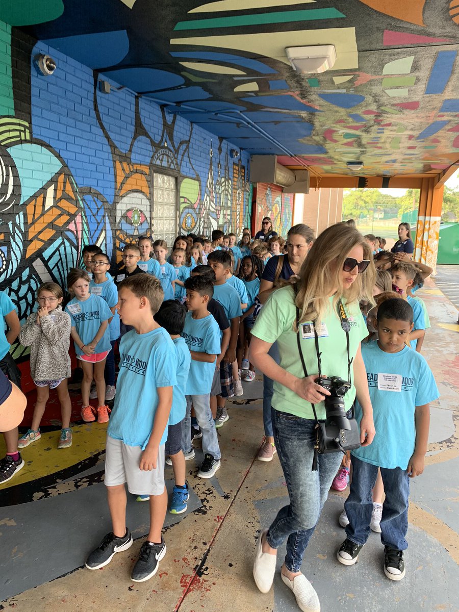 2nd grade Museum Tours this morning. #SBISD #meadowwood #Ayam