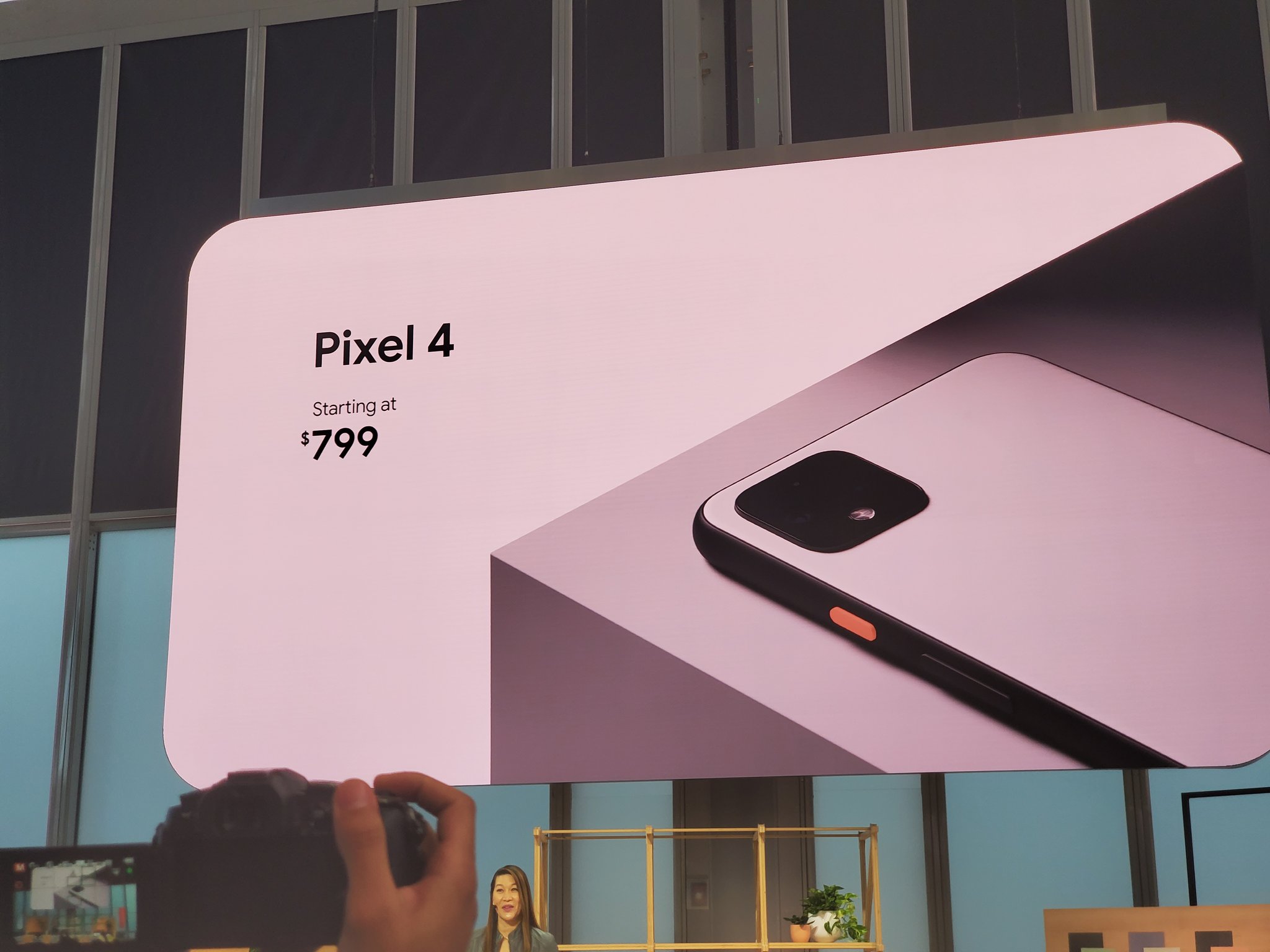 EG7VncVXUAExuSv?format=jpg&name=4096x409