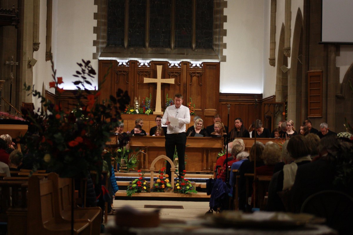 St Edmund's Church, Roundhay tweet media