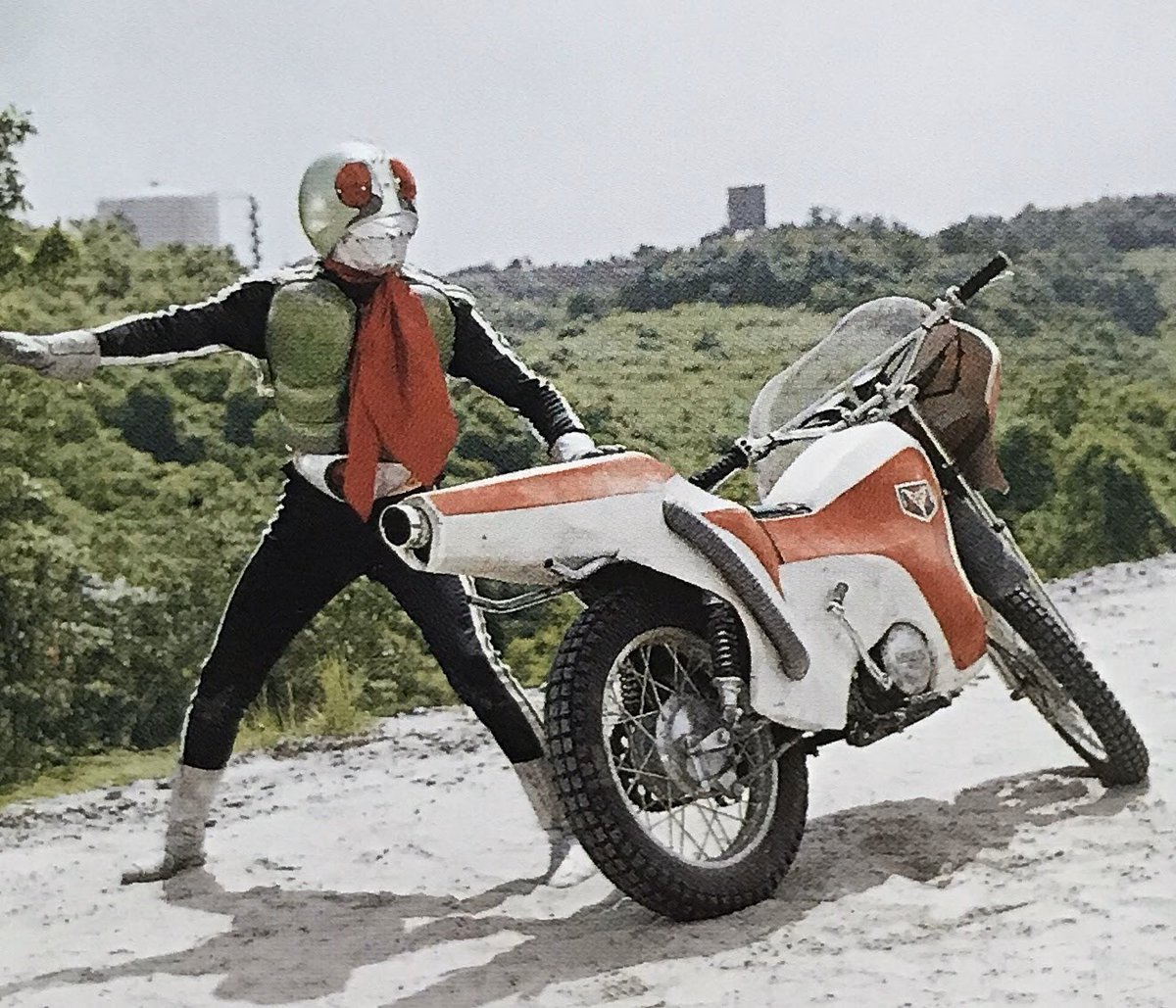 仮面ライダー　２号　新サイクロン号　ガレージキット　コトブキヤ　石ノ森　章太郎 石ノ森章太郎生誕80周年！仮面ライダー旧1号とサイクロン号がセットに