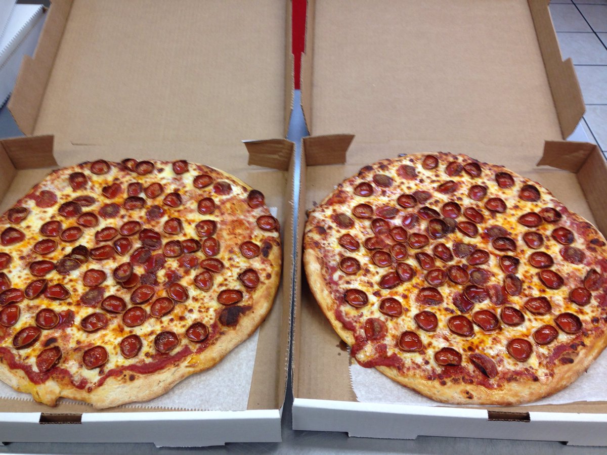 Porky's Pizzeria tweet media