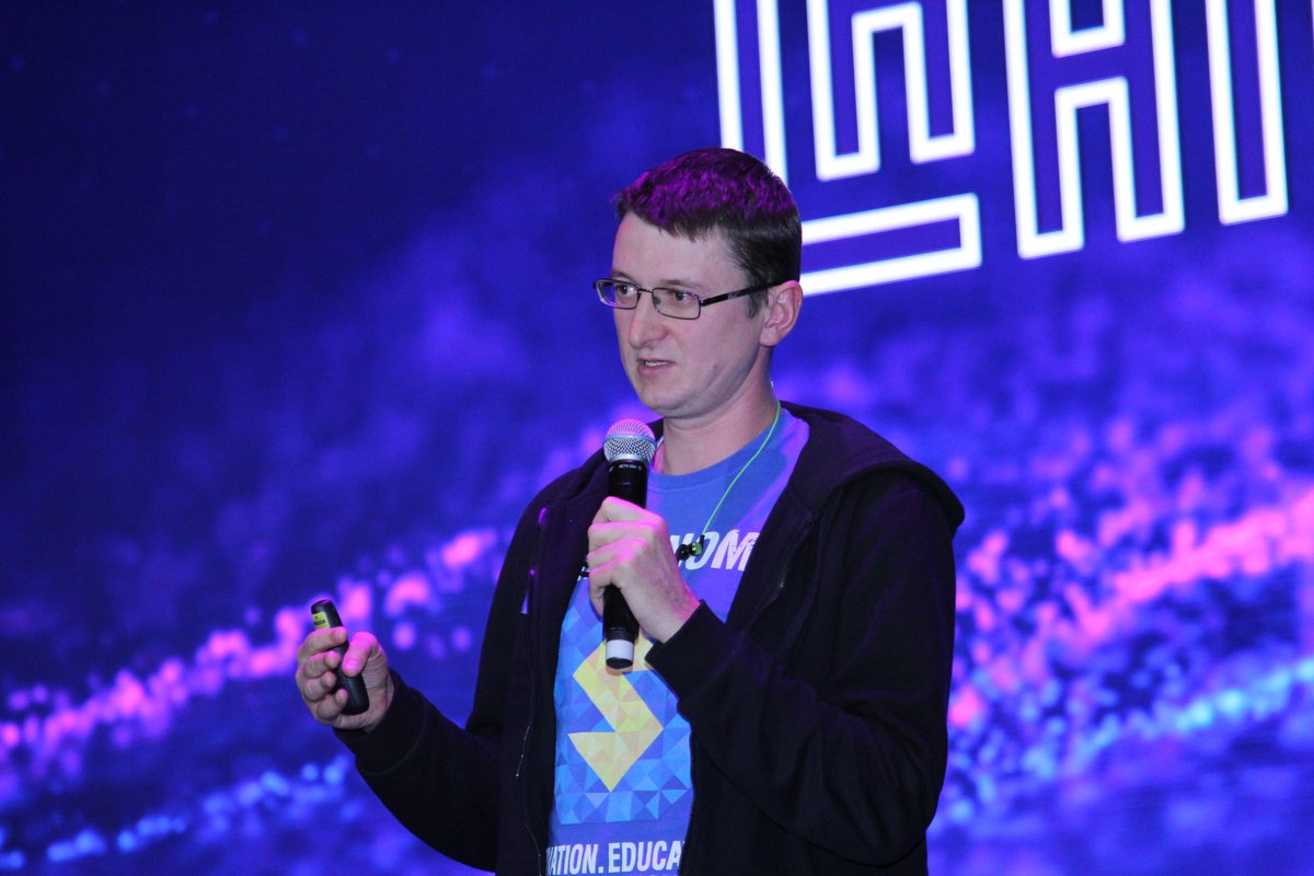 ChainPointConf's tweet image. The proceeding Startup is @Skillonomy created in Ukraine the CEO of which is Pavlo Kovalenko.😁 The startup is an educational platform for the development of talents and monetization of gained skills. You’ll do great!🤩
#ChainPoint19 #thinkthefuture #nooor #CP19startupbattle