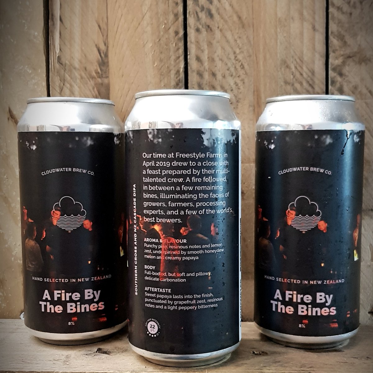 temple_beer's tweet photo. Fresh beer in from @cloudwaterbrew .. A Wave In The Marlborough Sounds a 5.5% Rakau/Waimea DDH Pale,.
A Fire By The Bines an 8% Southern Cross/NZ Cascade DIPA.
Deep Dive Human a 5.5% Simcoe/Centennial DDH Pale #DrinkFresh #HopsFadeFast https://t.co/BT5HsGITj3