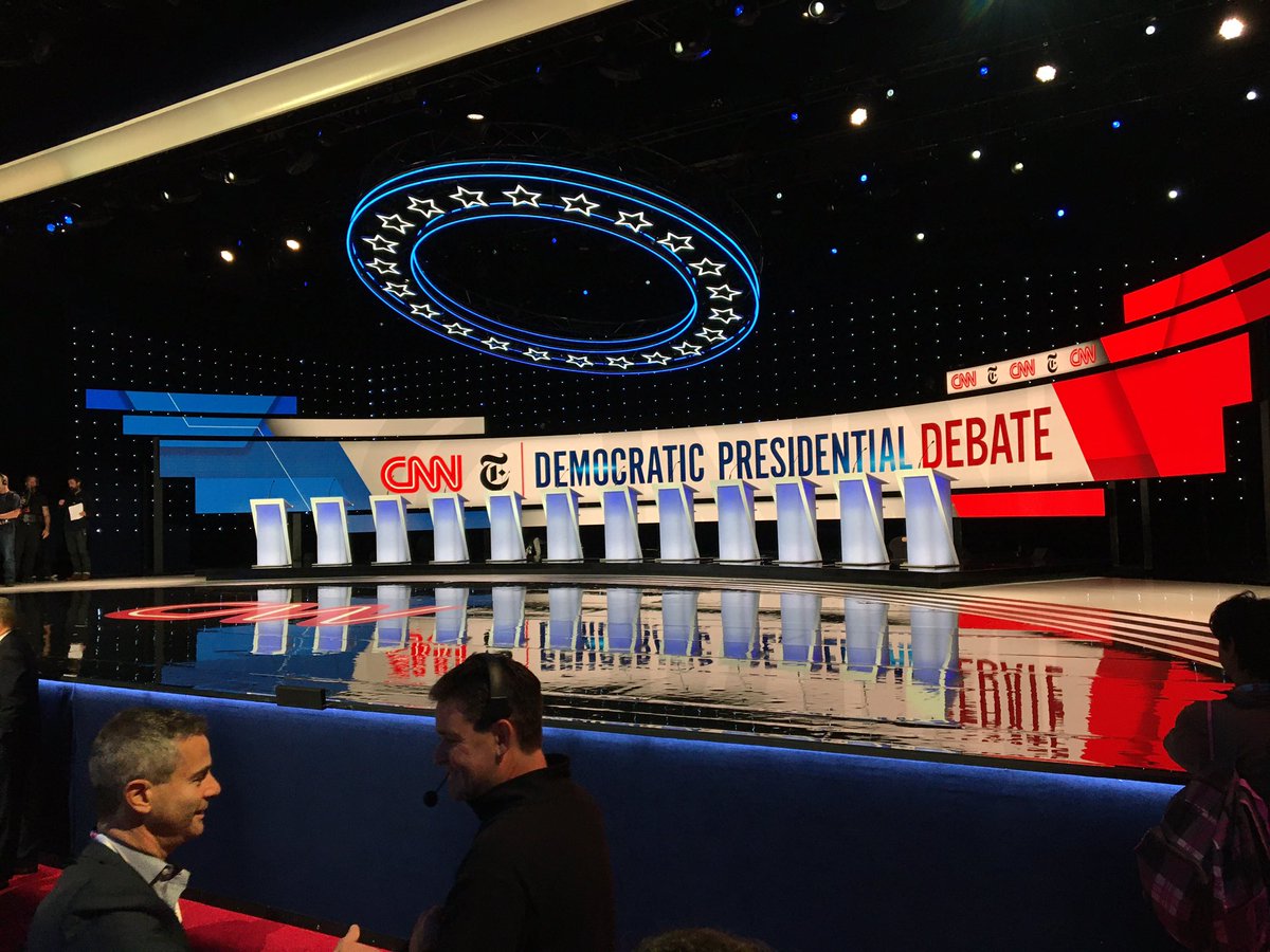 Notice: No American flags (again) at CNN Democrat debate