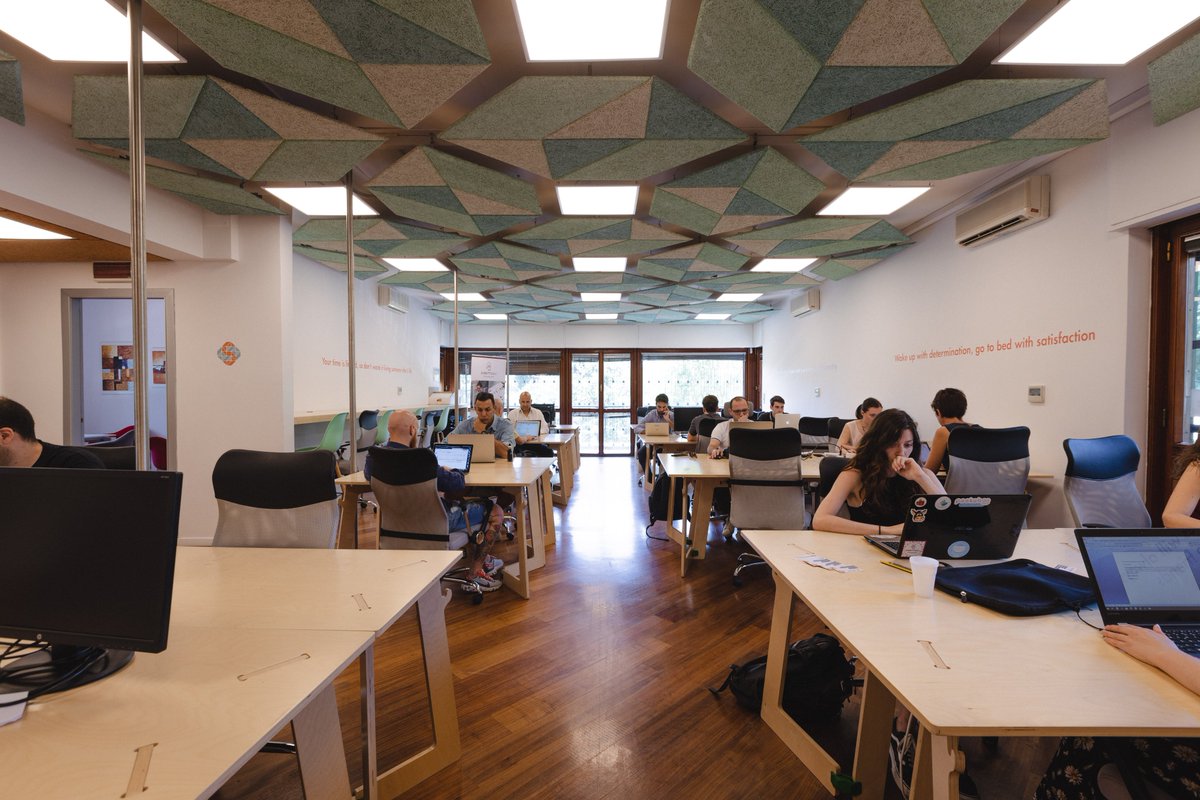 StartuStudio_'s tweet photo. Cerchi un ufficio privato in zona Roma EUR? Scegli quello che più si addice alle tue esigenze sul nostro sito --> https://t.co/EXM51rQE4z https://t.co/esZ9hfzupW