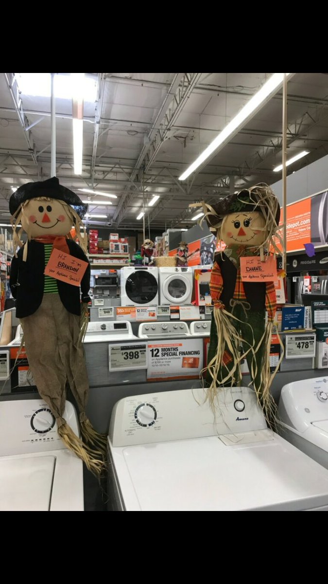 Here at #teamG3 we have scary good Customer service!!!!!!!