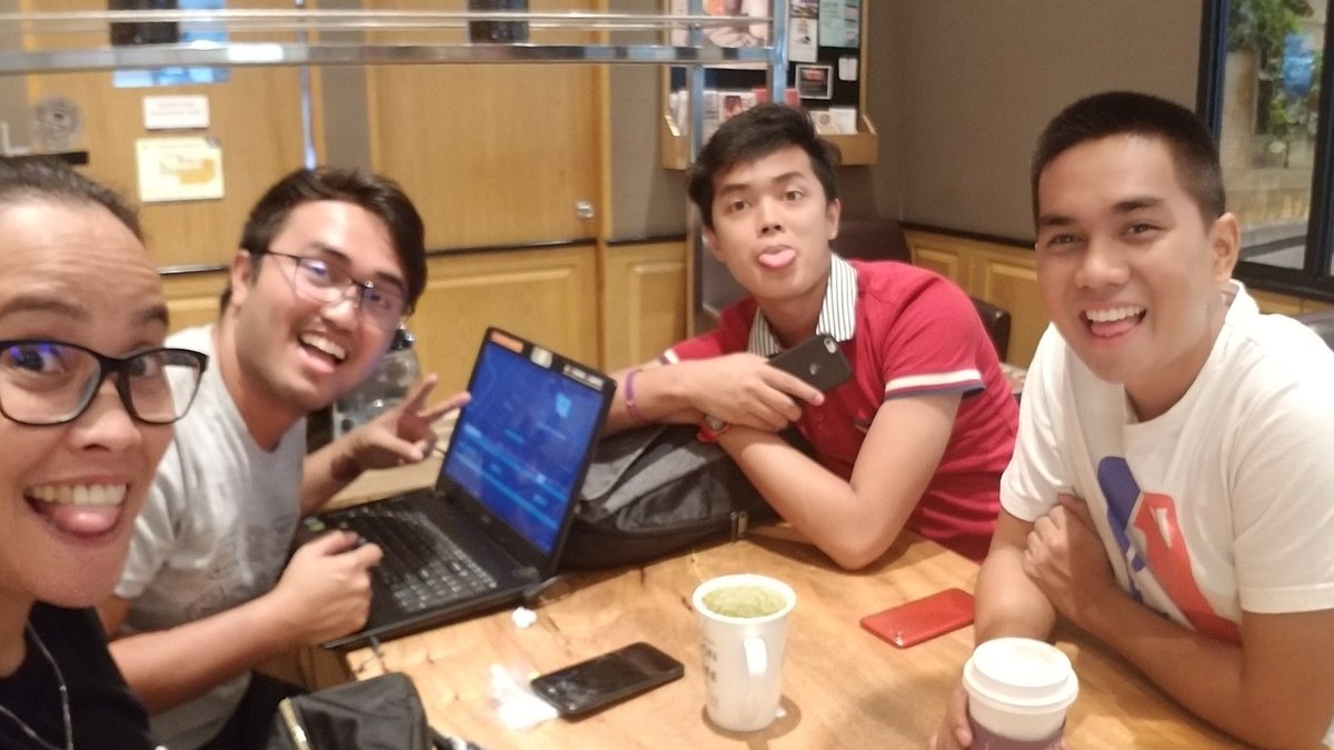 piaipipiay11's tweet photo. catching with these bunch... #examweek #missbeingastudent @liamaikeen @DreamersKimmers @caloiiski ... #dasiglang https://t.co/vKAwOudu16