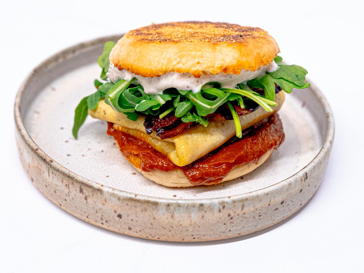 suzyqdoughnuts's tweet photo. Pork Bánh Mì,
Avocado Toast with Smoked Cheddar,
and Pancetta G.O.A.T. (with goat cheese) https://t.co/HFs85yw0DZ
