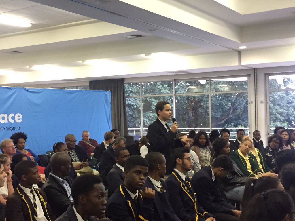 GlobalPeaceHQ's tweet photo. Our young future leaders are engaging our panel on both local and global issues live at the Durban #IGD! #Globalpeace #100Cities #100IGDs https://t.co/2Ro0Rjz3Ux
