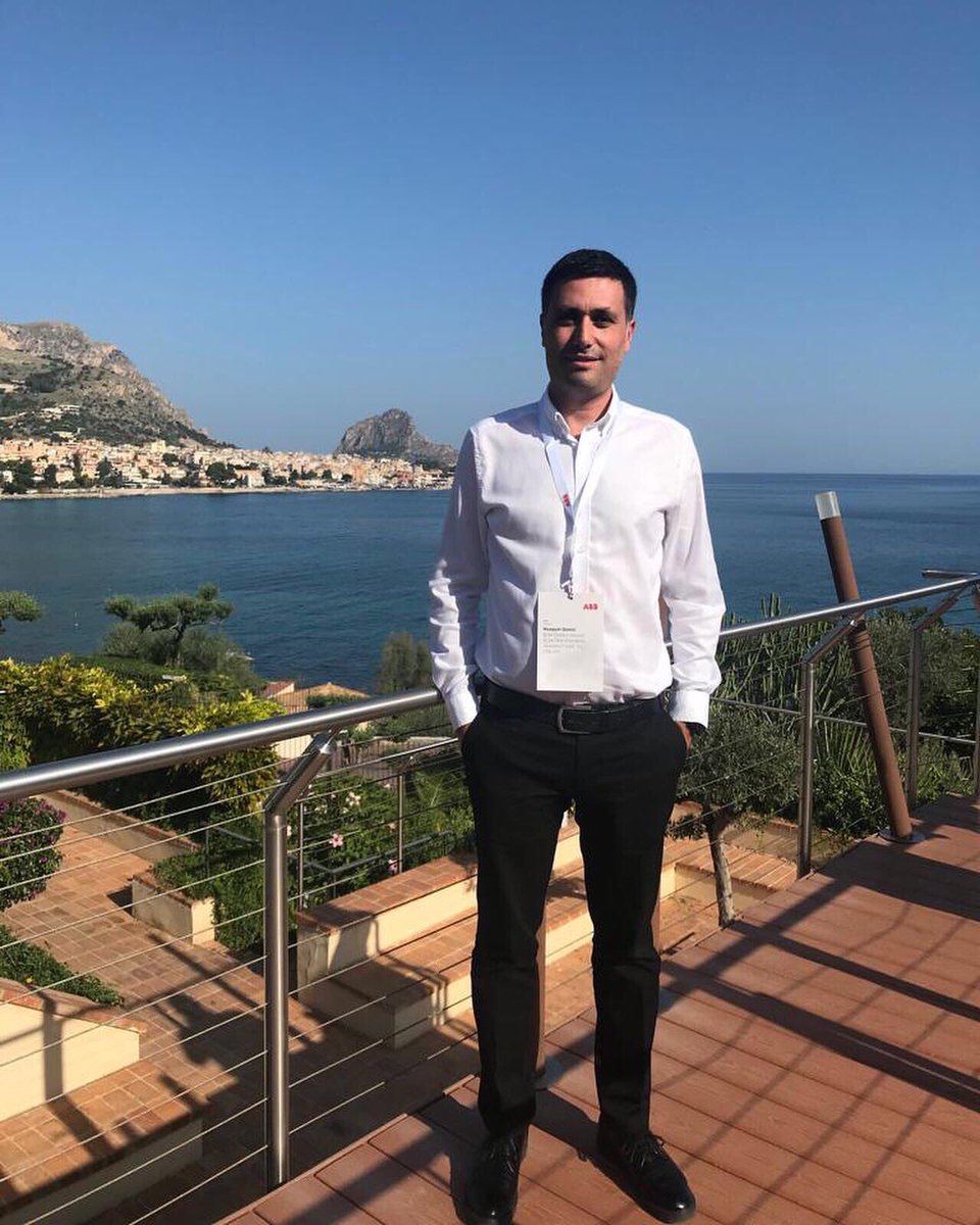 demirhus's tweet photo. Biraz iş, biraz gezi, biraz spor.. Avrupa’nın Beyrut’u Sicilya’dan selamlar.. #borenerji #abb #avp #abbdrives #channelpartnerconference #palermo #sicily #italy #strava #garmin https://t.co/06n5Ro3QOn
