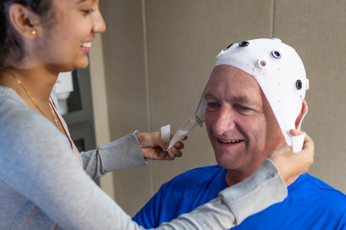 UFPHHP's tweet image. .@UFPHHP's Dr. Dawn Bowers @magmophd and Dr. Adam Woods @adamjwoods, along with @uarizona researchers, have received a new $3.8 million grant to test near-infrared light for improving cognition. bit.ly/31kEYQi
@UFExplore @UFMBI