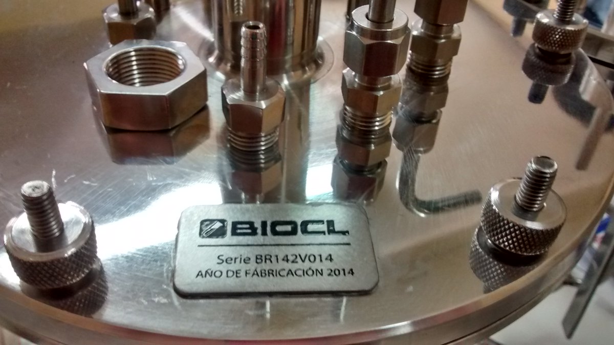 Biocl_Chile's tweet image. Necesitas aumentar tu cultivo de #microorganismos y no posees un #Biorreactor o #Fermentador ? Contáctanos y nosotros podemos hacerlo por ti. biocl.cl experiencia en el uso de #Biorreactores #biotecnología #Biotechnology #Biotech #Bioproducción
