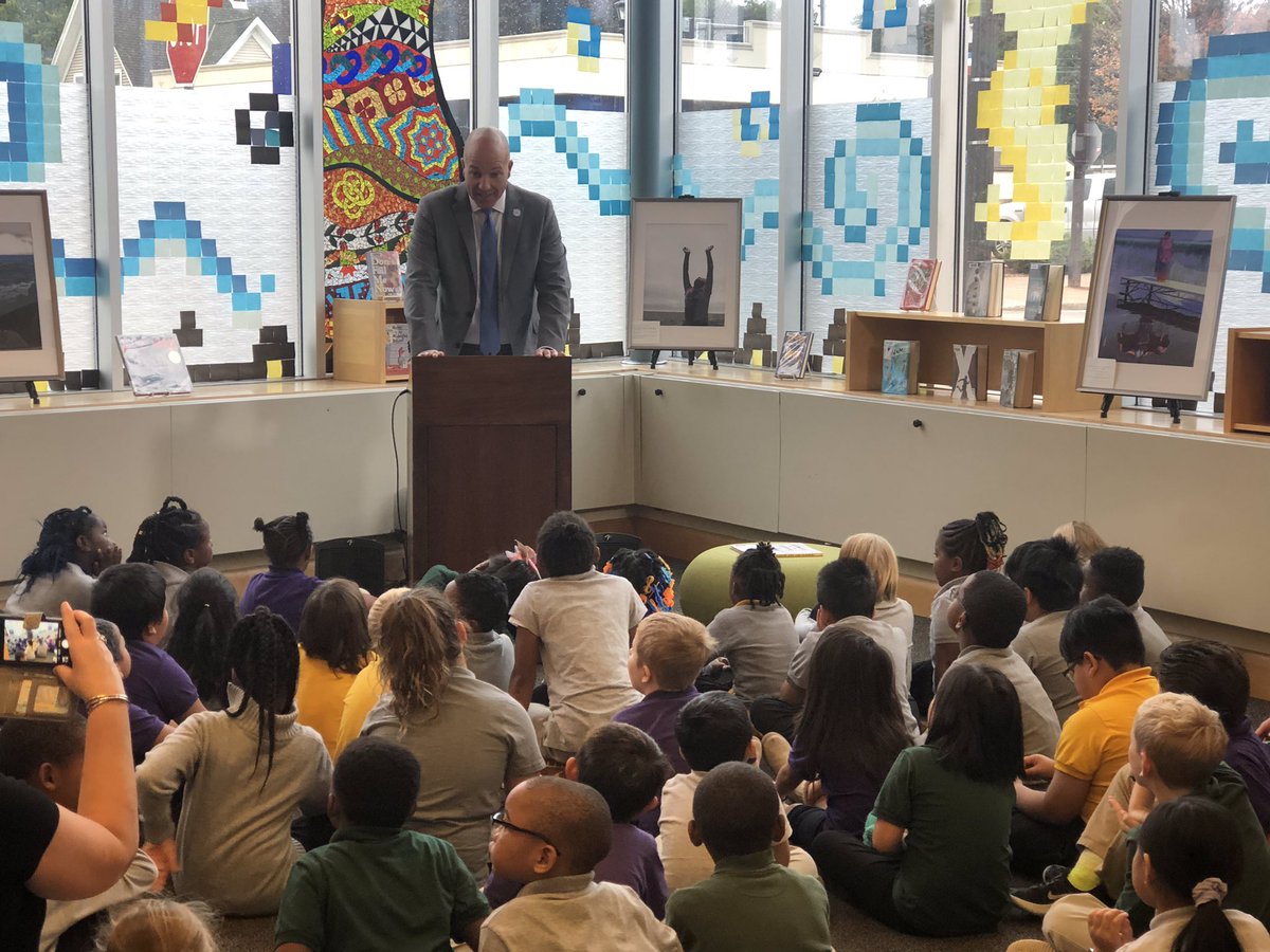 A wonderful event and continuation of our city wide reading efforts with #librarygo . Thank you <a href="/SPPS_crossroads/">SPPS Crossroads</a>