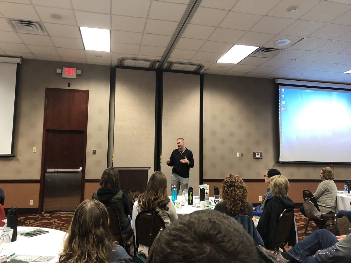 AgCDahltin's tweet image. “Every day is an opportunity to get better, or get worse” What do you want to do? Succeed in life, or watch from the sidelines? @aaronwthomas #AgCRise