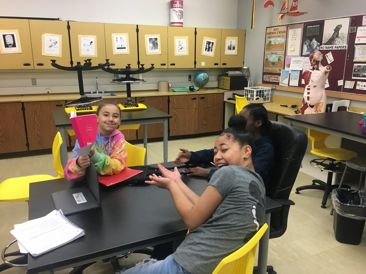 rossslms's tweet photo. Trying out a new app for “writing” a lab report. Screencastify https://t.co/IFkkxb8P5u