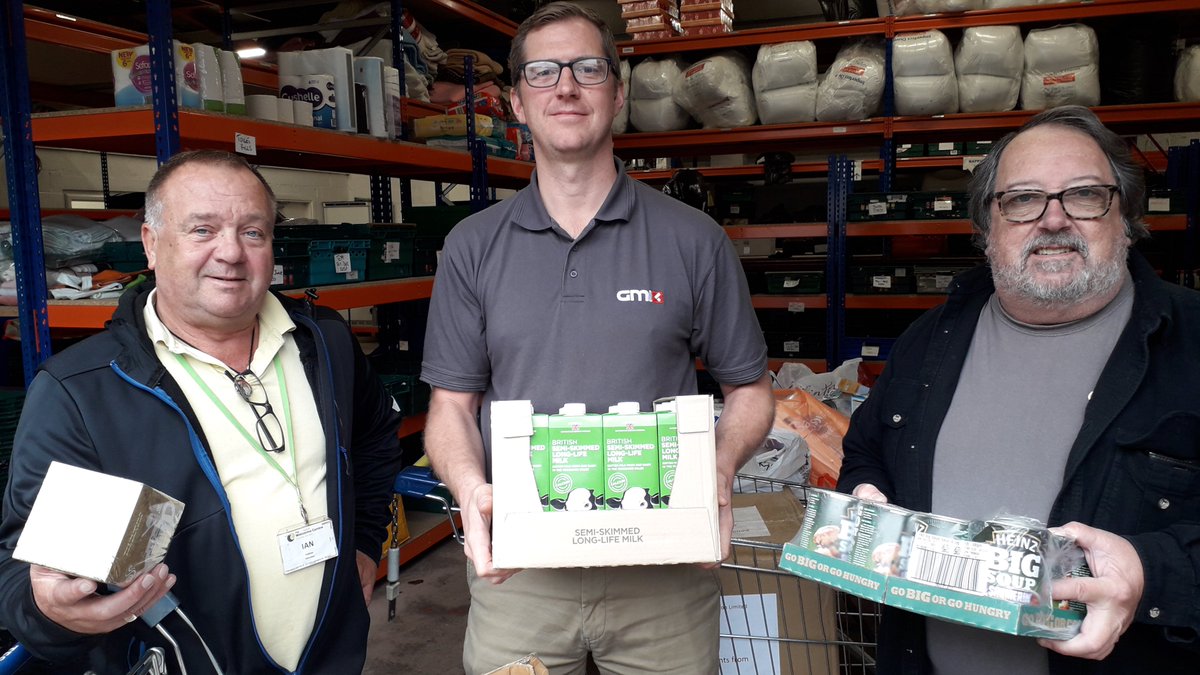 GMIConstruction's tweet image. The site team at @aflex_hoseltd are supporting @Welcome_hudds 
A huge thanks to all who contributed and a special mention  go to @howardcivileng and @alliedglazing who both made significant contributions 
gmiconstructiongroup.co.uk/2019/10/15/cha…
#loveconstruction #supportinglocalcommunities