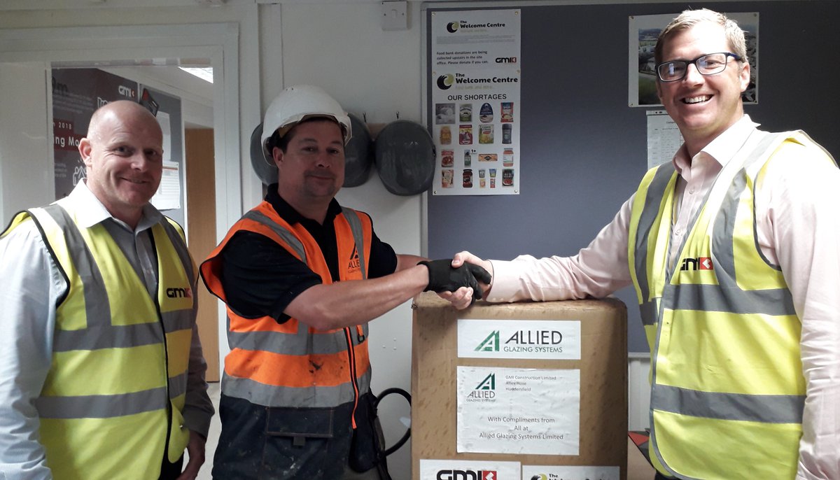 GMIConstruction's tweet image. The site team at @aflex_hoseltd are supporting @Welcome_hudds 
A huge thanks to all who contributed and a special mention  go to @howardcivileng and @alliedglazing who both made significant contributions 
gmiconstructiongroup.co.uk/2019/10/15/cha…
#loveconstruction #supportinglocalcommunities