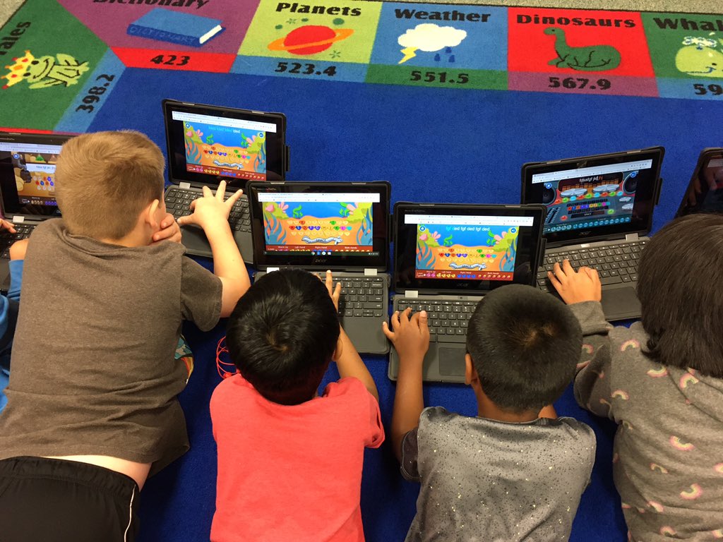 oplibrarynpsd's tweet photo. After ss in @LaurieCorrNPSD and @msalisonchapman finished their @FollettLearning #destinycatalog pre-test, they unwound with a puzzle or keyboarding practice with some #flexibleseating ! #OPSharks🦈 https://t.co/Df9qepR9Ry