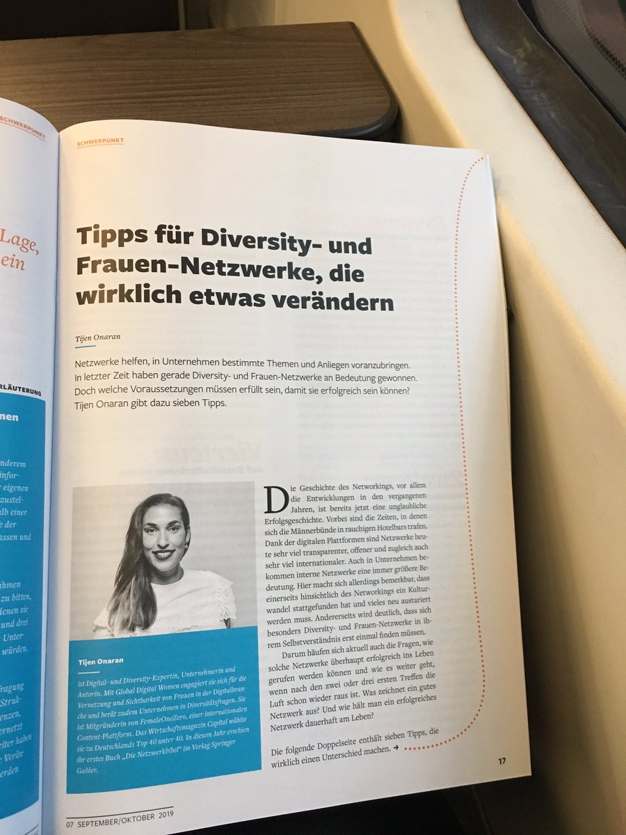 AumannMetzen's tweet photo. Was für ein Zufall. Auf dem Weg zum #GlobalAfterworkNRW nach Düsseldorf lächelt mir @TijenOnaran in meiner Lektüre entgegen. Bis gleich 👋👋👋 #netzwerkbibel #GDW #globaldigitalwomen #networking https://t.co/wthABfFBjT