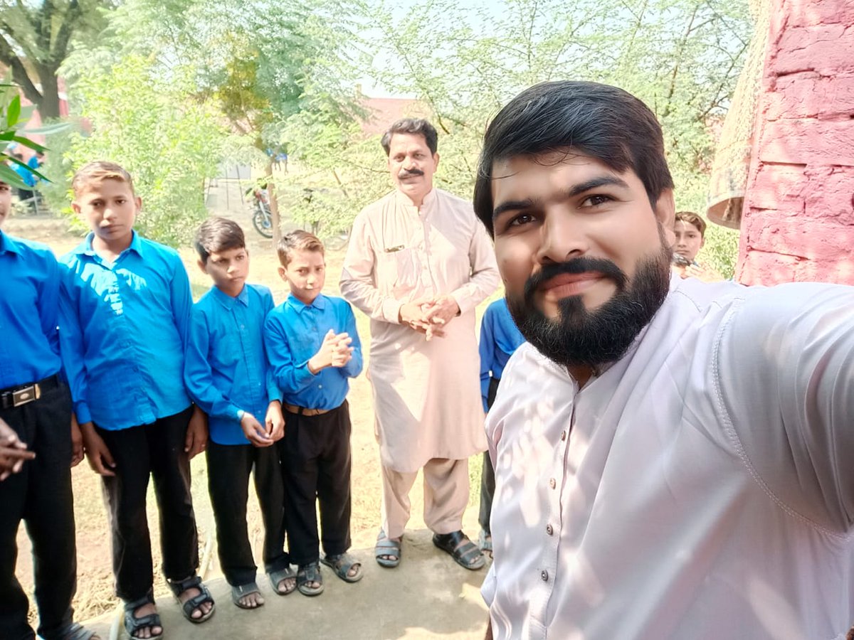 lodhi_adv's tweet photo. #iamSHNS 
@ImranKhanPTI @ChMSarwar @HealthPunjabGov @PSHDept @iqrarulhassan @TeamSarwar 
@HealthPunjabGov @PSHDept @PunjabReforms @UsmanAKBuzdar
School Health Program
Celebrating World Hand Washing Day. https://t.co/nfsPSXYgmW