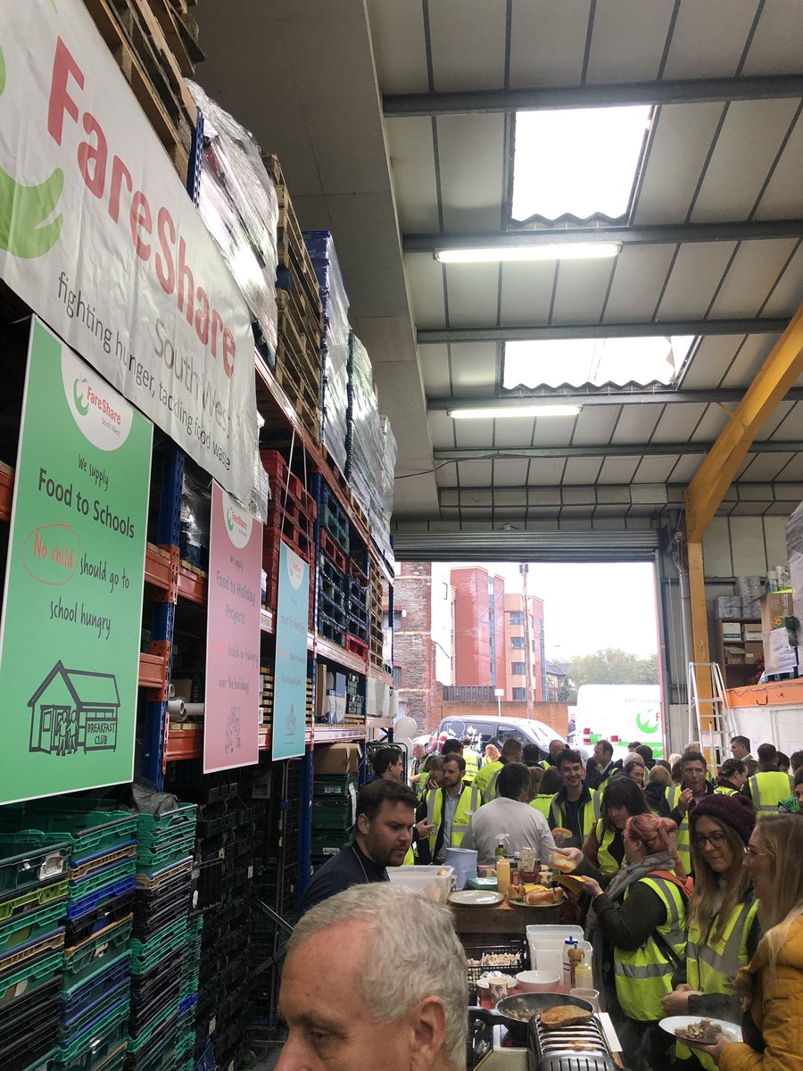 AMH Projects (@amhprojects) on Twitter photo What a great turnout for #bigbreakfast at <a href="/FareShareSW/">FareShare South West</a> this morning supporting their campaign to raise awareness and support for their work joining the dots between food surplus and food poverty in the #SouthWest to ensure #nochildgoeshungry What a great turnout for #bigbreakfast at <a href="/FareShareSW/">FareShare South West</a> this morning supporting their campaign to raise awareness and support for their work joining the dots between food surplus and food poverty in the #SouthWest to ensure #nochildgoeshungry