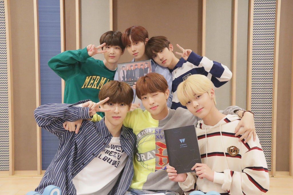 chasmes2's tweet photo. 너희덕분에행복하다는감정을많이느꼈어 #우리들의_울림은_지금부터_시작이야 너희를좋아하는게자랑스러워 https://t.co/BZG4xquYdm