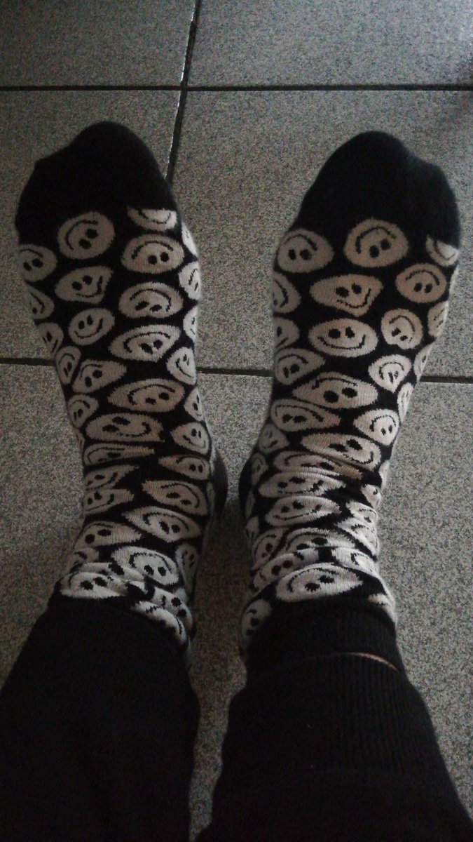 socks_win's tweet photo. Be happy!!!! You will pay my bills. #cashmaster #cashslave #cashpig #paypigs #paypigneeded https://t.co/HEQaBhEecM