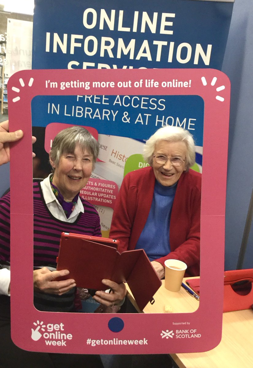 EDLC_Culture's tweet photo. We had a great Tablet Tips session at #MilngavieLibrary today for #GetOnlineWeek! Lots of learning and laughing going on (and of course a nice cup of tea) #DigitalSkills https://t.co/Y1bCVFgOFQ https://t.co/ef4ETU65pz