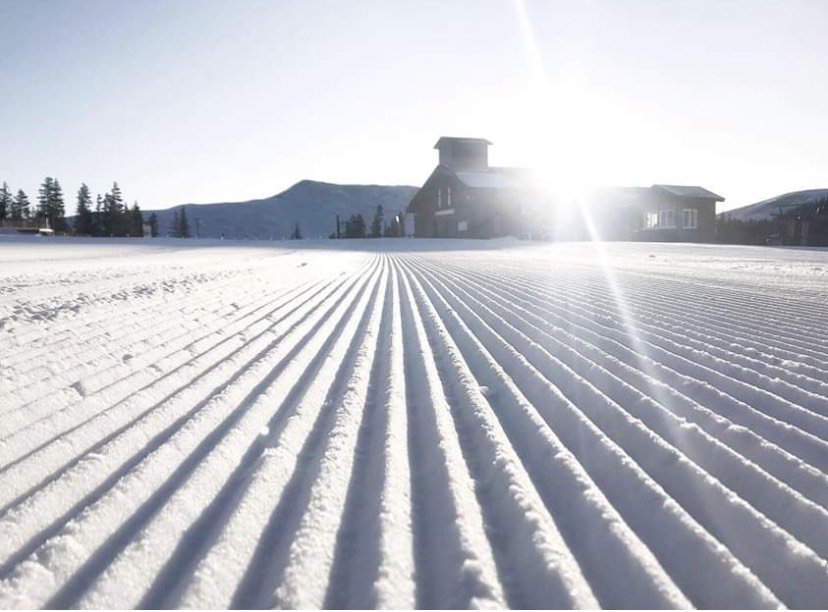 KickapooKeyston's tweet image. Keystone Resort is open and so is the Kickapoo Tavern!  Stop in for a bloody before you hit the slopes and an amazing lunch after!! Looking forward to a snowy season ahead! 

Our early season hours thru October is:
11:00 am-5:00 pm

#Kickapoo #Roadhouse #Colorado#ColorOfSeasons