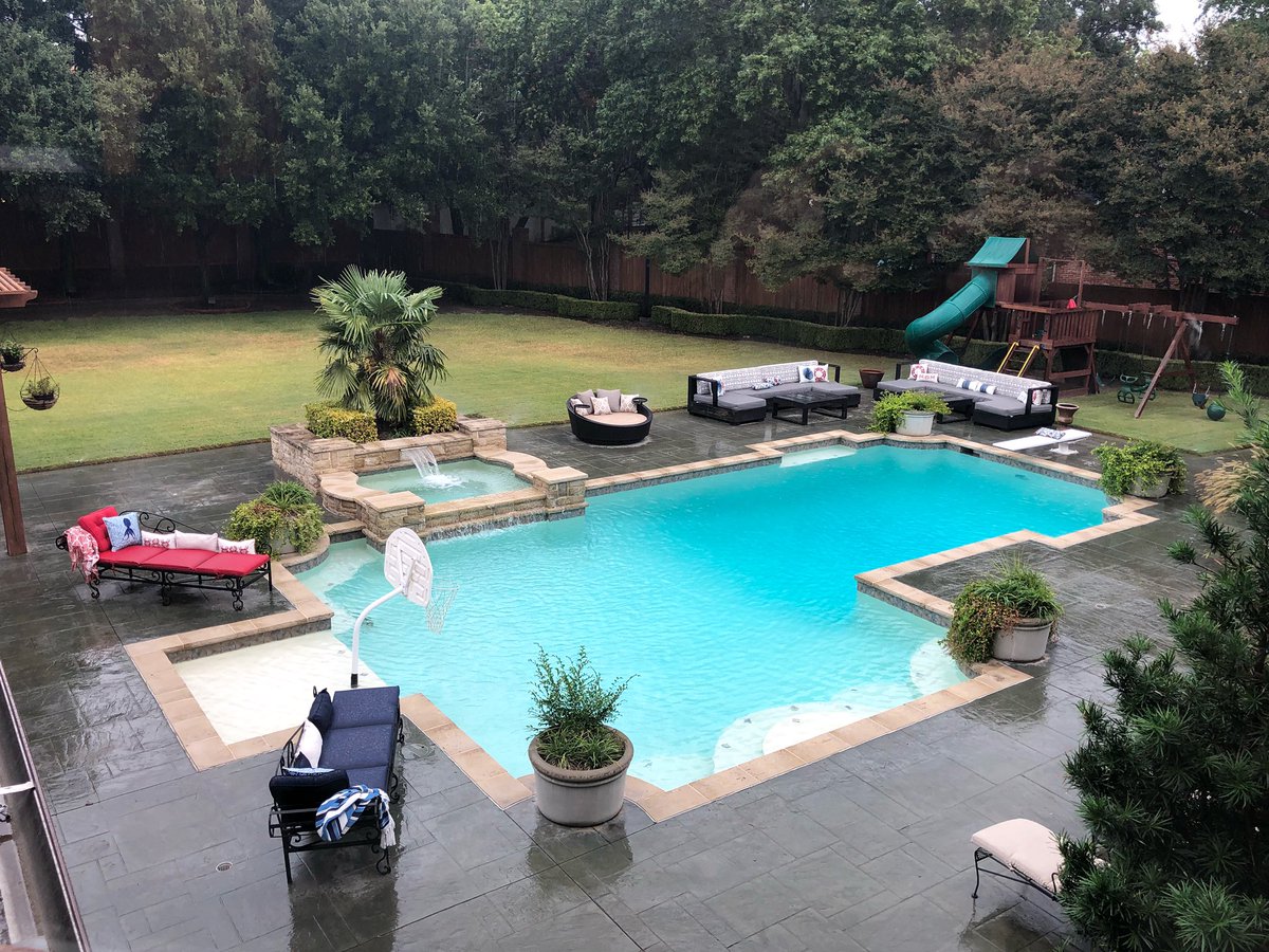 benwegmann's tweet image. Big family house goals &amp;gt;