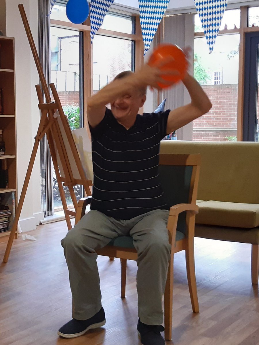 Creative Support TH tweet media