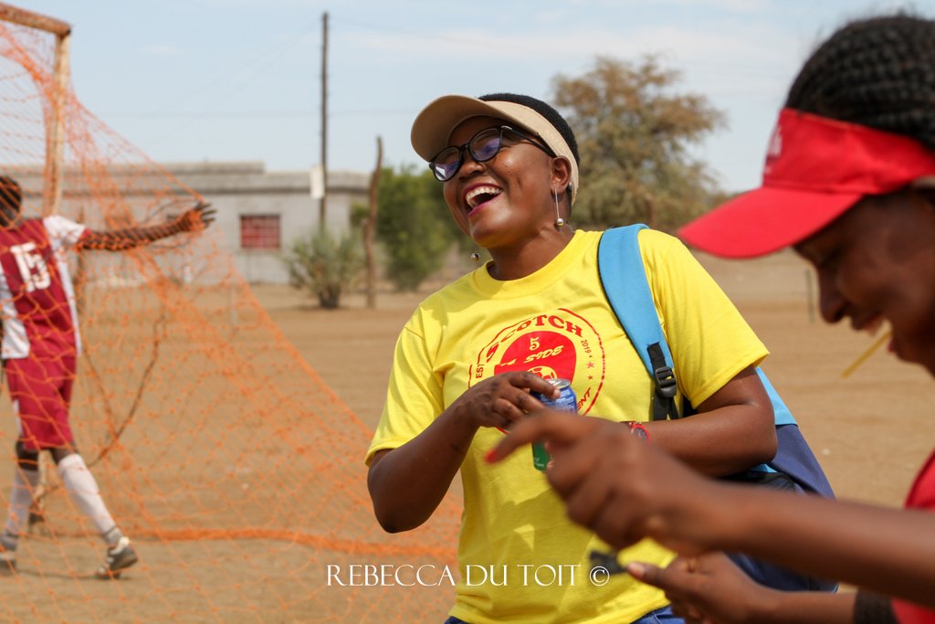 du_Toit_Rebecca's tweet photo. The most beautiful things in life are not just things. They are people and places, memories and pictures. They are feelings and moments and smiles and laughter. https://t.co/hErGtCl6XL